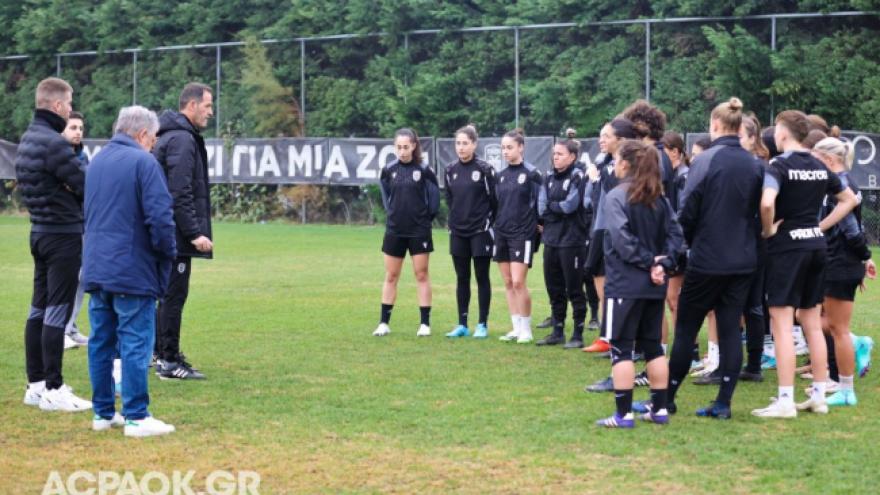 Σκληρή δουλειά ενόψει ΑΕΚ και... κάλεσμα!